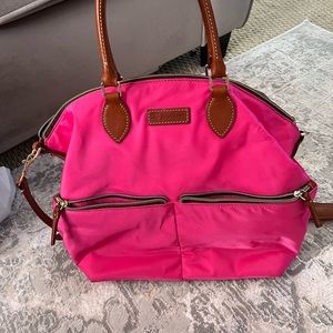 Women’s hand bag